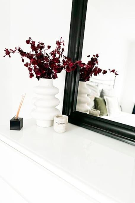 Modernes Apartment Mit Balkon Free Parking Netflix ツェレ エクステリア 写真