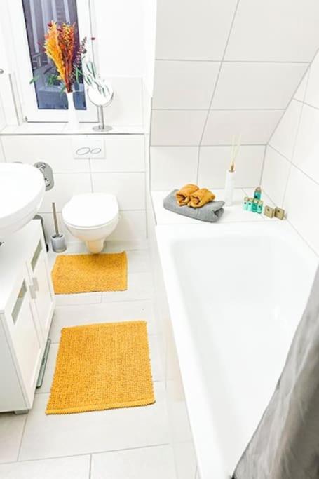 Modernes Apartment Mit Balkon Free Parking Netflix ツェレ エクステリア 写真
